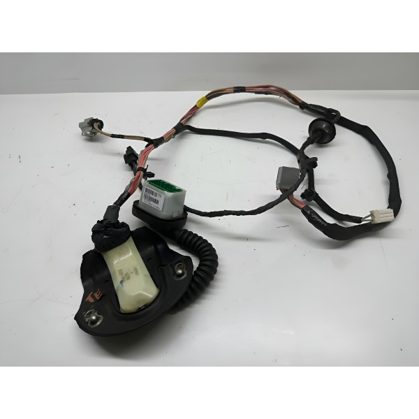 Chicote Da Porta Traseira Esquerda Dodge Ram 2500 2012 1919