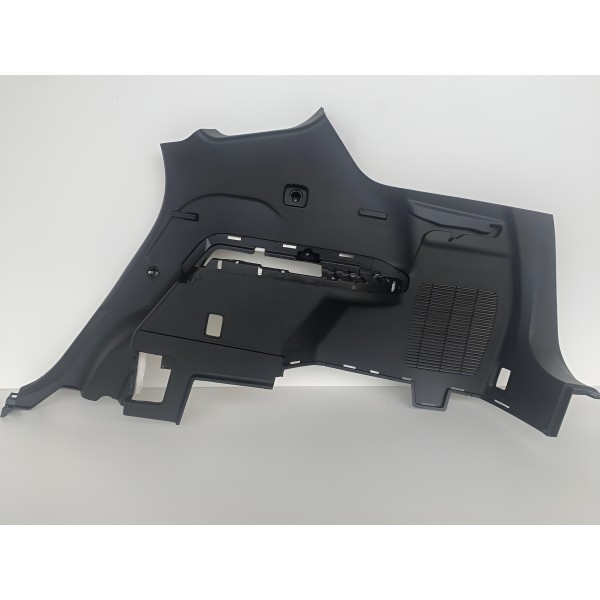 Acabamento Traseiro Direito Porta Malas Lifan X80 2019