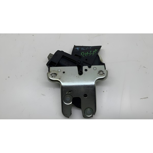 Fechadura Tampa Traseira Vw Passat 2012 4f5827505 877