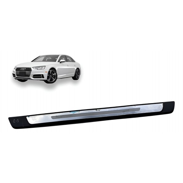 Soleira De Porta ( Diant Direita ) - Audi A4 Ambie 2.0 2017 Branco