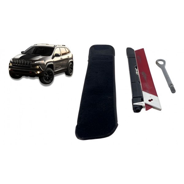 Triangulo Sinalizador - Jeep Cherokee 3.2 V6 2015