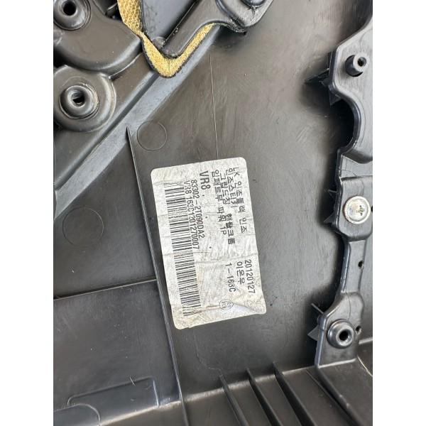 Forro De Porta Traseira Direita Kia Optima 2013 833402t010