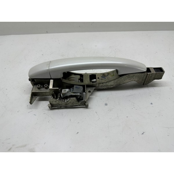 Maçaneta Externa Traseira Esquerda Peugeot 208 2017 5201
