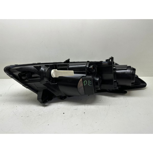 Farol Dianteiro Esquerdo Kia Optima 2013 921012t331