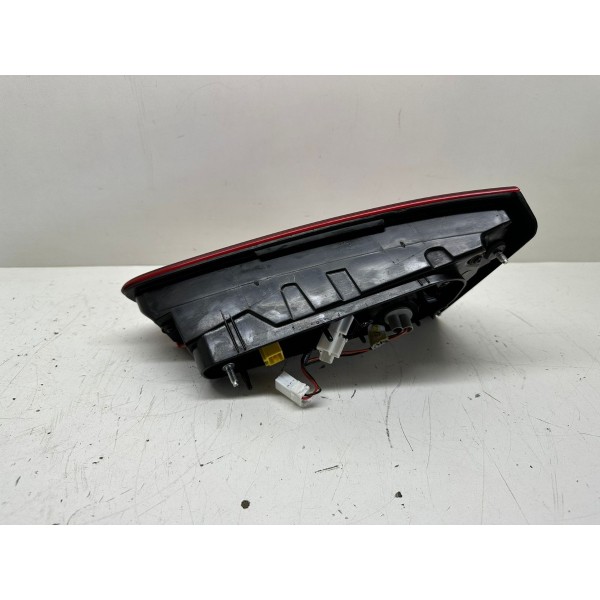 Lanterna Tampa Traseira Esquerda Kia Optima 2013 3203