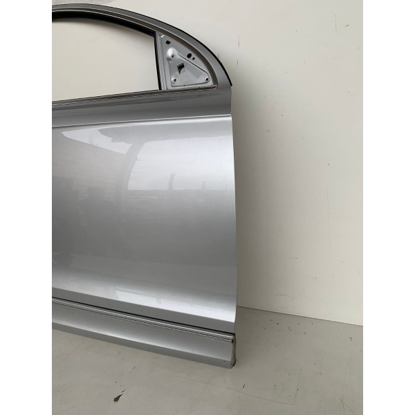 Porta Dianteira Direita Audi Q7 2012 - Sem Detalhes