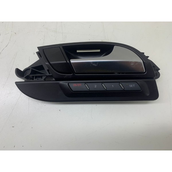 Maçaneta Interna Diant. Direita Audi Q7 2012 4l0837020 2864