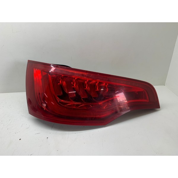 Lanterna Traseira Esquerda Audi Q7 2012 4l0945093f