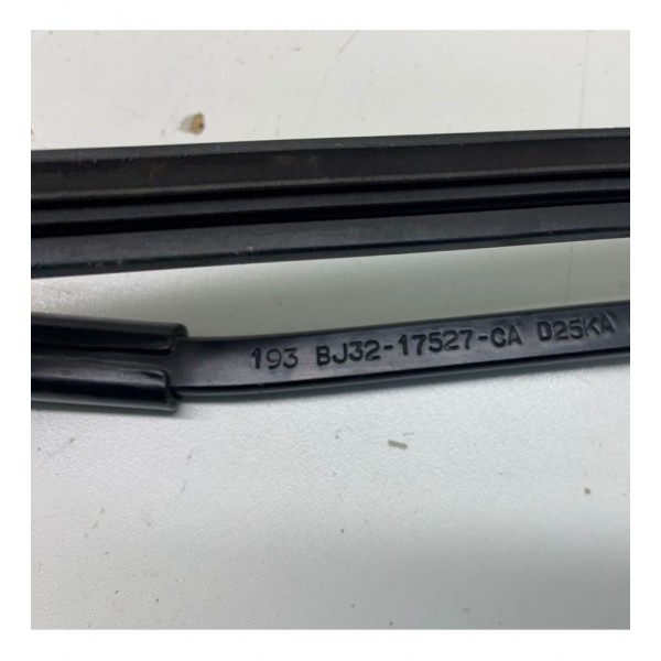 Braço Limpador Direito Evoque 2013 Bj3217527ca 2744