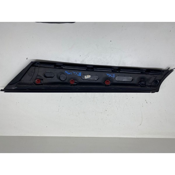 Aplique Esquedo Coluna Para-brisa Mini Cooper S 2015