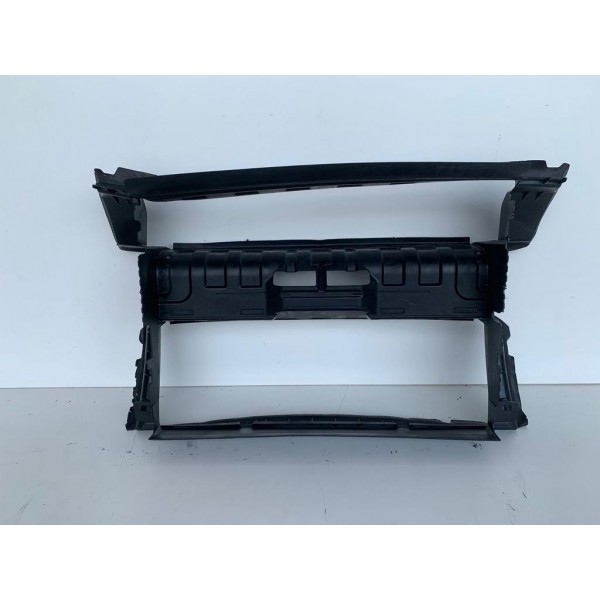 Defletor Radiador Freelander 2 3.2 2010