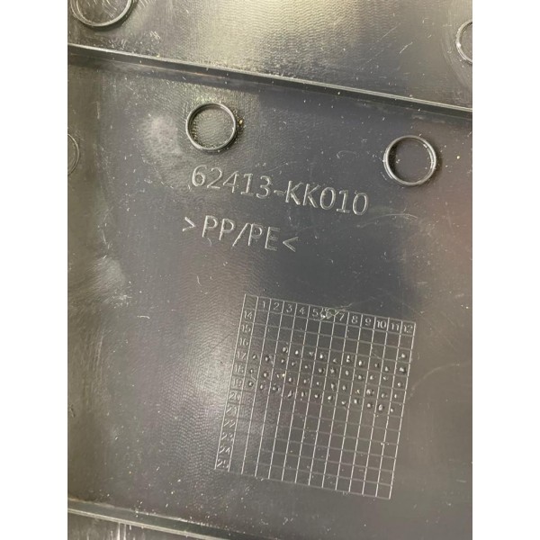 Acabamento Coluna Inferior - Hilux Srv 2020 ( 62413kk010 )