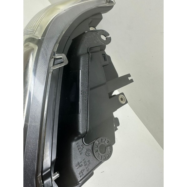 Farol Dianteiro Direito Freelander 2010