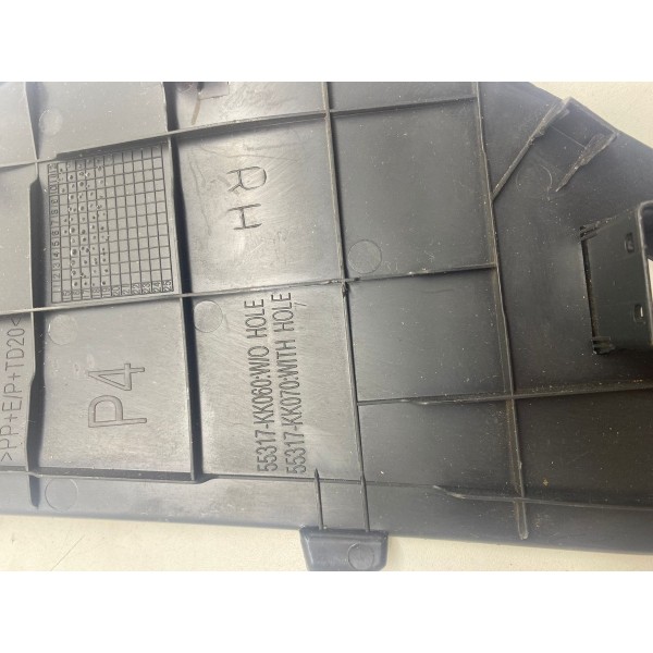 Acabamento Painel ( Direito ) - Toyota Hilux 2020