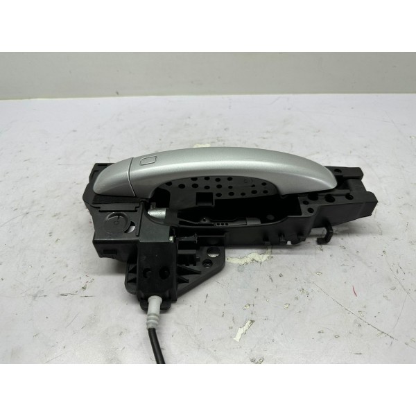 Maçaneta Externa Traseira Direita Audi Q3 2014 5047