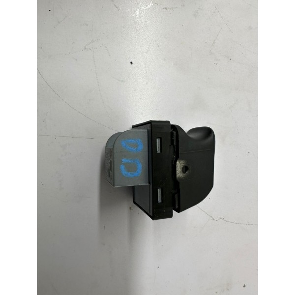 Botão Comando Vidro Diant. Direito Audi Q3 2014 5039