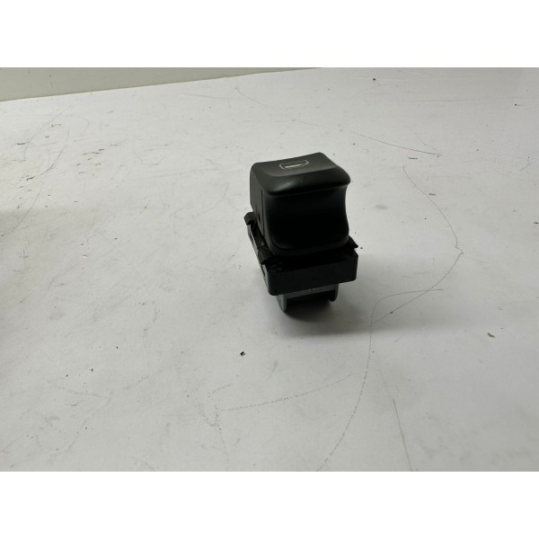 Botão Comando Vidro Diant. Direito Audi Q3 2014 5039