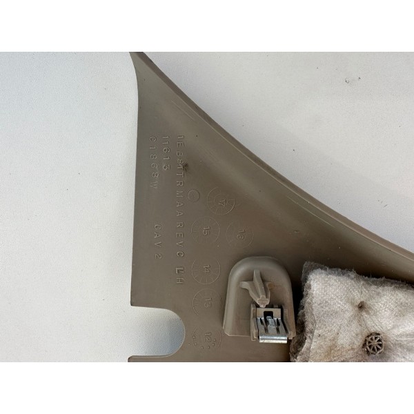 Acabamento Coluna Traseira Esquerda Dodge Ram 2500 2012 1905