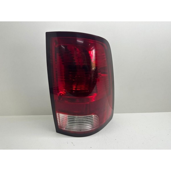 Lanterna Traseira Direita Dodge Ram 2500 2012 1660