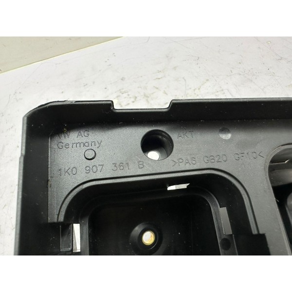 Suporte Caixa De Fusível Audi Q3 2014 1k0907361b 4770