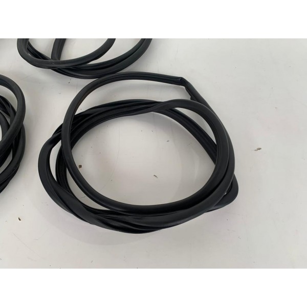 Kit Borracha De Porta - Hilux Srv 2020