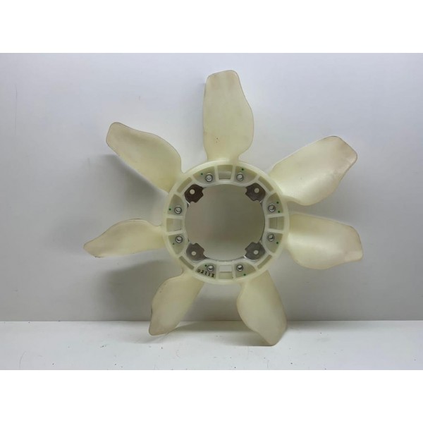 Hélice Ventoinha Radiador - Toyota Hilux 2.8 2020