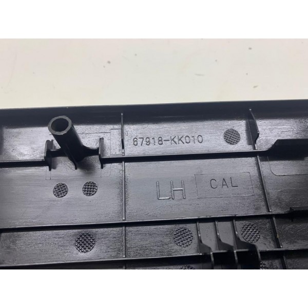 Soleira Interna ( Traseira Esq ) - Hilux Srv 2020 67918kk010