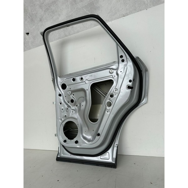 Porta Traseira Direita Audi Q3 2014 8u0833312c Sem Detalhes