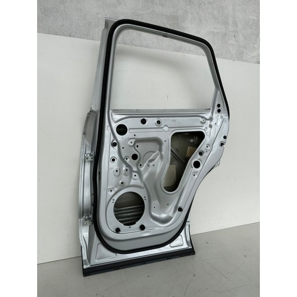 Porta Traseira Direita Audi Q3 2014 8u0833312c Sem Detalhes