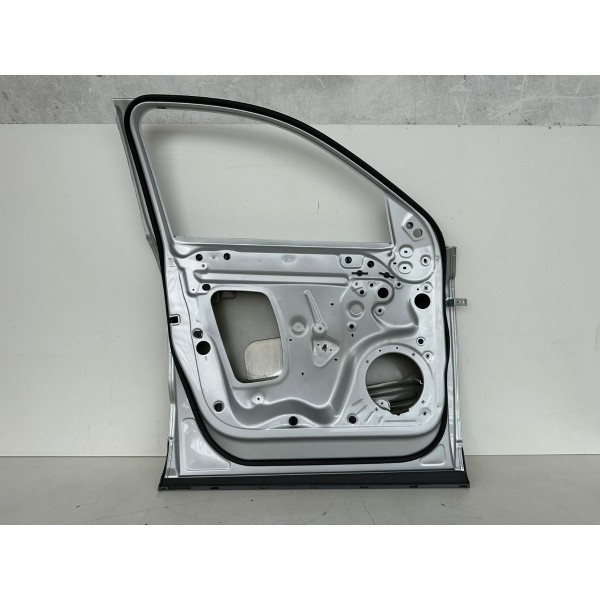 Porta Dianteira Esquerda Audi Q3 2014 8u0831311c Sem Detalhe