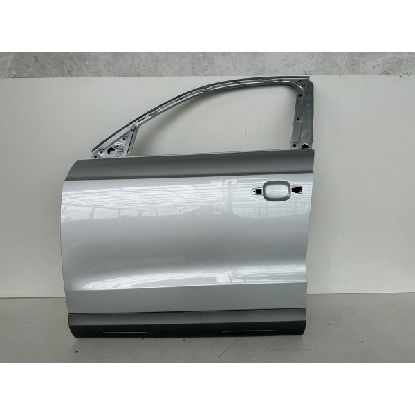 Porta Dianteira Esquerda Audi Q3 2014 8u0831311c Sem Detalhe