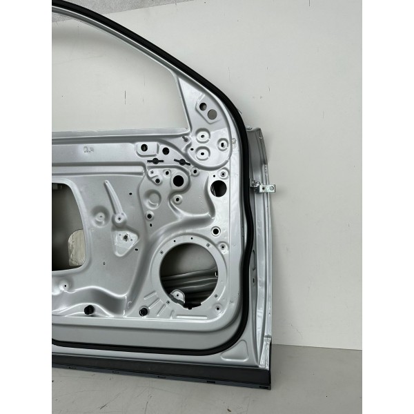 Porta Dianteira Esquerda Audi Q3 2014 8u0831311c Sem Detalhe