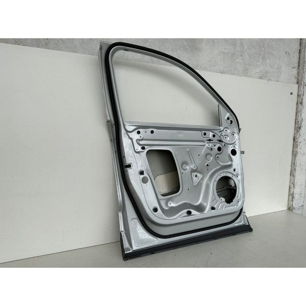 Porta Dianteira Esquerda Audi Q3 2014 8u0831311c Sem Detalhe