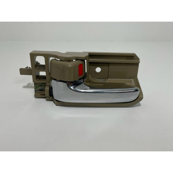 Maçaneta Interna Esquerda Hilux Sw4 2011 216