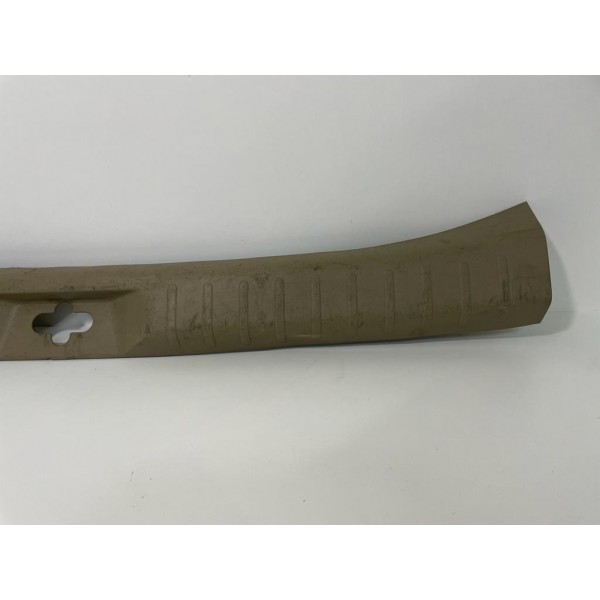 Soleira Tampa Traseira Hilux Sw4 2011 679350k030 175