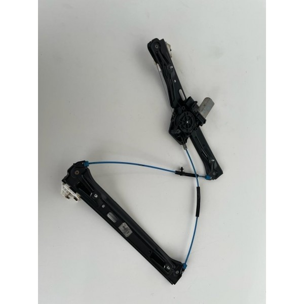 Máquina De Vidro Porta Dianteiro Direita Bmw 320i 2013 241