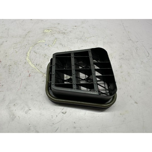Difusor De Ar Para Choque Tras/esquerdo Audi Q3 2014 4972