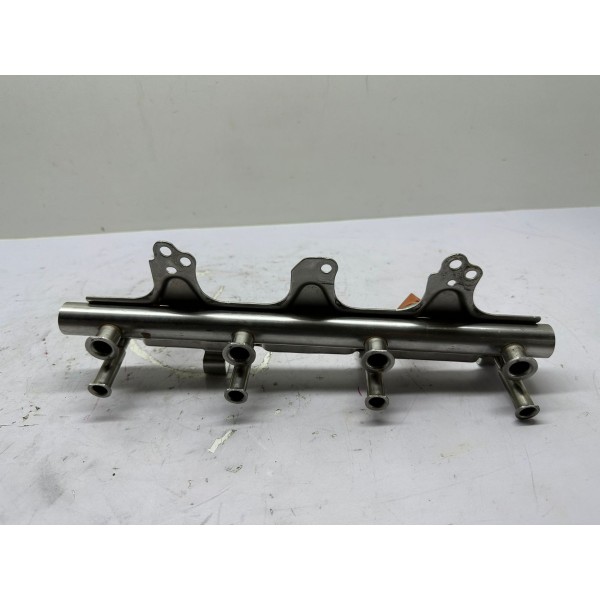 Flauta Dos Bicos Injetores Audi Q3 2014 06j133317 4712