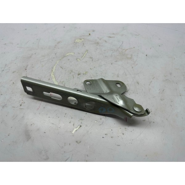 Dobradiça Capo Lado Direito Audi Q3 2014 8j0823302 4697