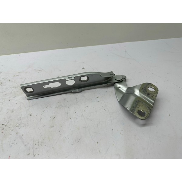 Dobradiça Capo Lado Direito Audi Q3 2014 8j0823302 4697