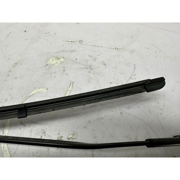 Limpador Para Brisa Lado Esquerdo Audi Q3 2014