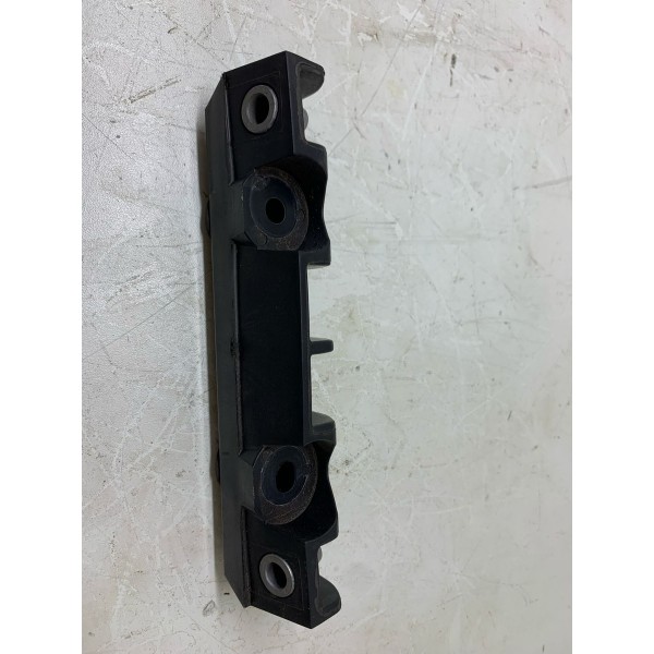 Suporte Rack Teto Direito Nissan Kicks Exclusive 2022