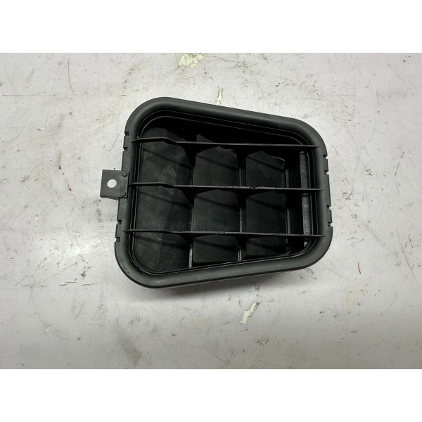 Difusor De Ar Para Choque Traseiro Direito Audi Q3 2014 4667