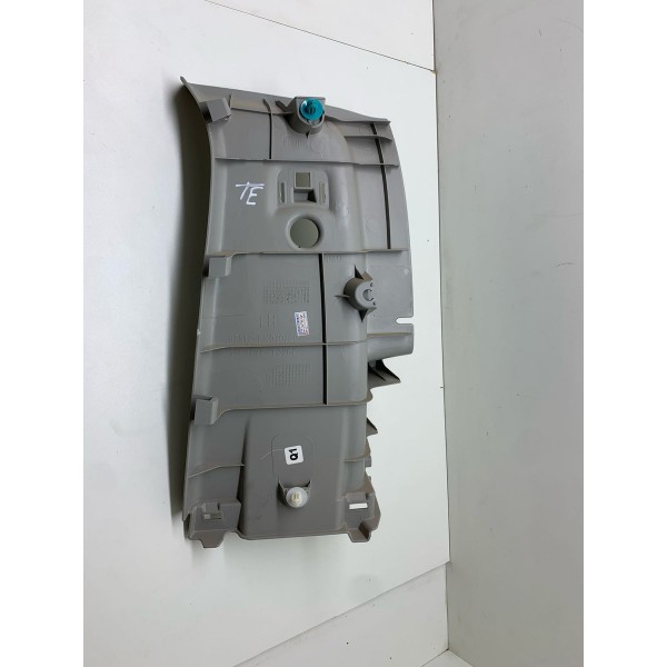 Acabamento Coluna Superior Tras/esq Toyota Hilux Srx 2022