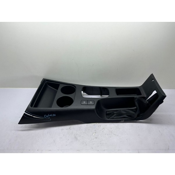 Console Central ( Com Detalhe ) - Toyota Hilux 2020