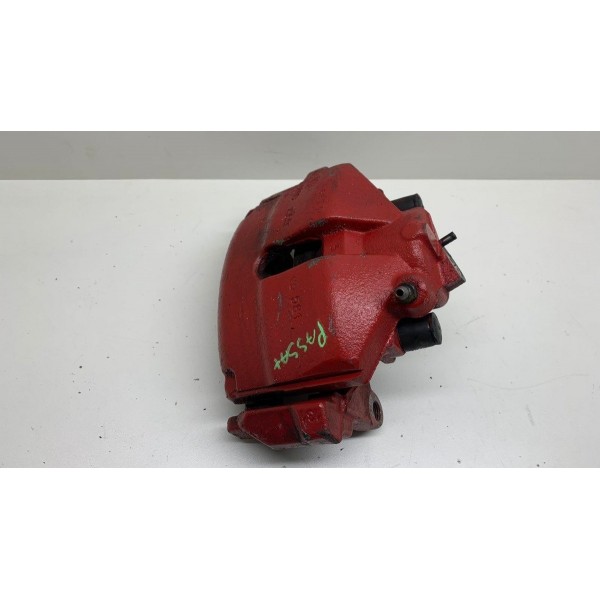 Pinça De Freio Dianteira Direita Vw Passat 2012 864