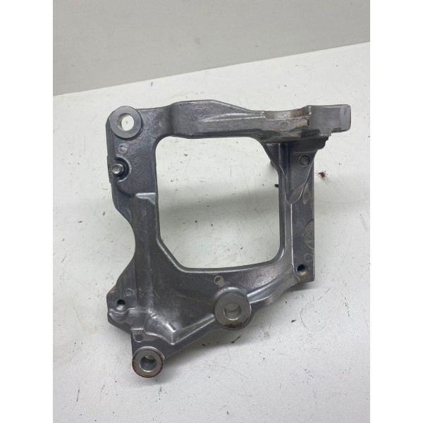 Suporte Compressor A/c - Toyota Hilux 2020