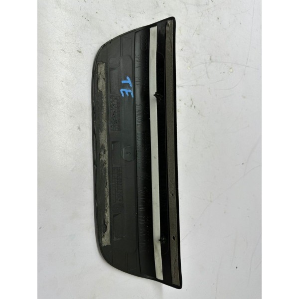 Soleira Porta Traseira Esquerda Audi Q3 2014 5024