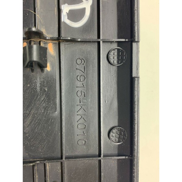 Soleira Externa Tras/direita Toyota Hilux Srx 2022