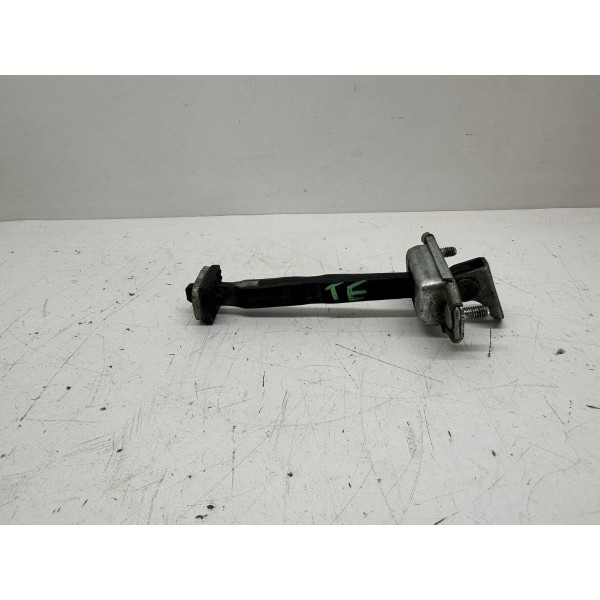 Limitador De Porta Traseira Esquerda Kia Optima 2013 3125